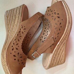 Brown Suede Wedge Sandals with Intricate Cut-Out Design